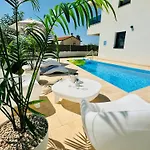 شقة New Exclusive Horizon With Garden, Hot Tub And Private Pool Near The Sea بوريتش