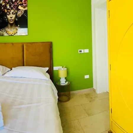 Apartman New Exclusive Horizon With Garden, Hot Tub And Private Pool Near The Sea *