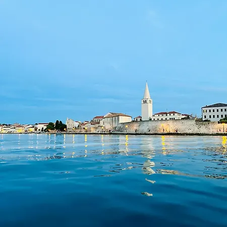 New Exclusive Horizon With Garden, Hot Tub And Private Pool Near The Sea Apartment